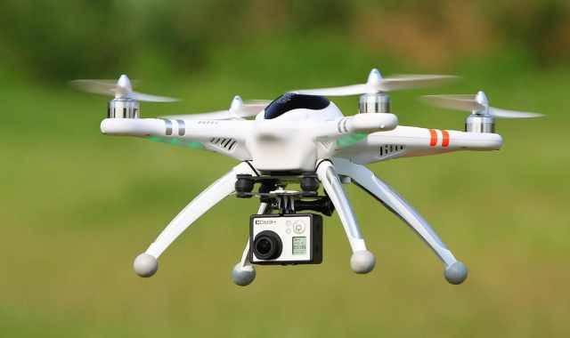 Coronavirus, a Bari controllo del territorio con i droni della Polizia locale